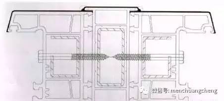 塑料件与金属件固定结构